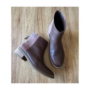 Sperry Maya Belle Booties Size 7 NWOT
